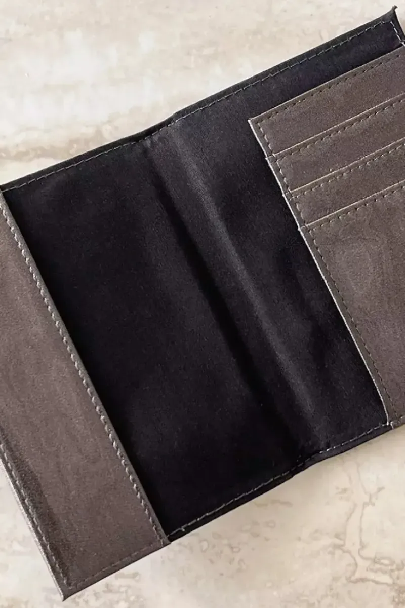 Fashion Naughty Or Nice Card Holder Accessories