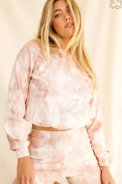 Clearance Scenic Route Top Clothing